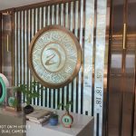 習酒白酒高檔專賣店(diàn)烤漆不鏽鋼展櫃制作(zuò)案例 習酒白酒高檔專賣店(diàn)烤漆不鏽鋼展櫃制作(zuò)案例